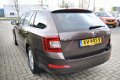 Skoda Octavia Combi - 1.6 TDI Groot navi, clima, pdv V/A, dsg, cruise, lmv - 1 - Thumbnail