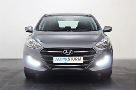 Hyundai i30 - 1.6 GDi Comfort Automaat | Trekhaak | Navigatie | Camera | Cruise & Climate Control | - 1