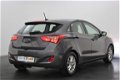 Hyundai i30 - 1.6 GDi Comfort Automaat | Trekhaak | Navigatie | Camera | Cruise & Climate Control | - 1 - Thumbnail