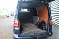 Volkswagen Transporter - | 140 Hand | Achterklep | PDC | Trekhaak | Navigatie - 1 - Thumbnail