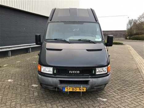 Iveco Daily - 35 C 11V 330 H2 - 1