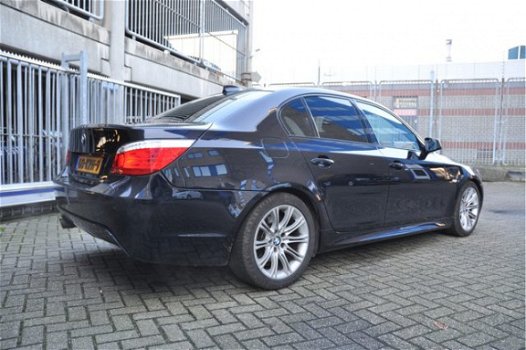 BMW 5-serie - 520i Corporate Lease Business Line Sport - 1