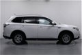 Mitsubishi Outlander - 2.0 PHEV Business Edition X-Line Excl. BTW Navi ECC PDC Camera Onderhoud comp - 1 - Thumbnail