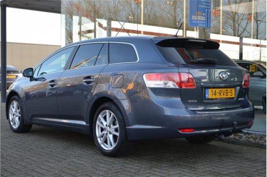 Toyota Avensis Wagon - 1.8 VVTi Dynamic, NL Auto, Camera, Trekhaak, Clima, Cruise, Navigatie, Do.Gla - 1