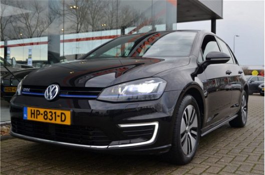 Volkswagen Golf - 1.4 TSI GTE E6, Ex Btw, Full Led, 2x Pdc, Trekhaak, Stoelverw, Groot Navi, Sportst - 1