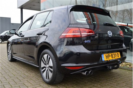 Volkswagen Golf - 1.4 TSI GTE E6, Ex Btw, Full Led, 2x Pdc, Trekhaak, Stoelverw, Groot Navi, Sportst - 1