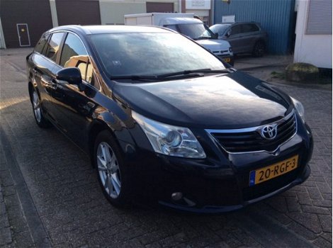 Toyota Avensis Wagon - 1.8 VVT-I BUSINESS - 2011 - 196.751km - 1