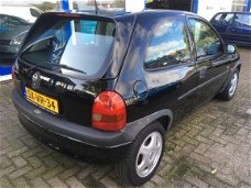 Opel Corsa - 1.4i Strada