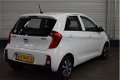 Kia Picanto - 1.0 CVVT EconomyPlusLine +NAVI/AIRCO/BLEUTOOTH/CAMERA/LMV - 1 - Thumbnail