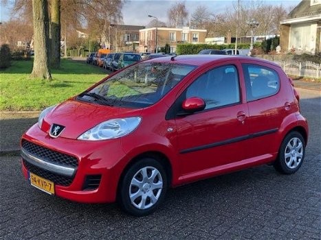 Peugeot 107 - 1.0-12V Sublime 2010 Airco 5-deurs NAP Rijdt keurig - 1