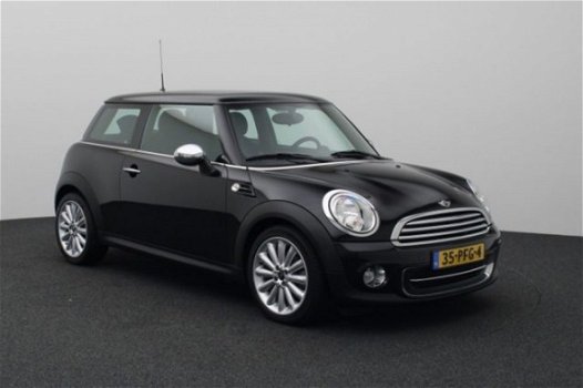 Mini Mini Cooper - 1.6 Business Line 122PK Aut. AIRCO / LEER / BLUETOOTH - 1