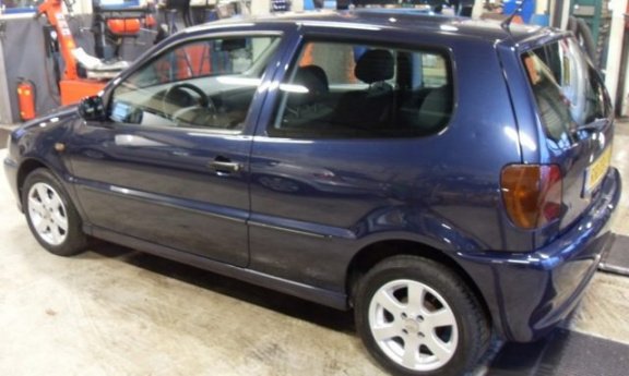 Volkswagen Polo - Polo 1.6 AUTOMAAT - 1