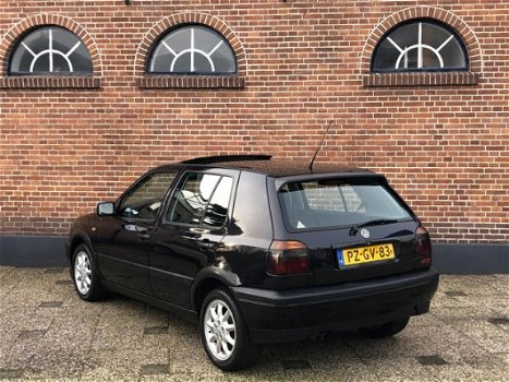 Volkswagen Golf - 2.0 GTI Airco Schuifdak Elektrische Ramen 5Drs - 1