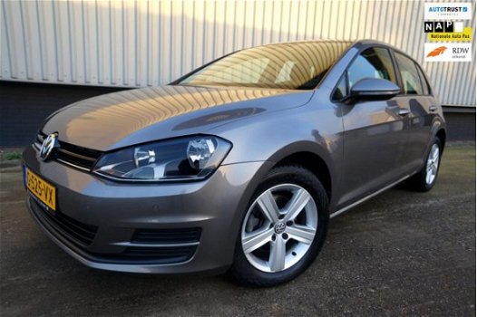 Volkswagen Golf - 1.4 TSI Highline Airco_Cruise_PDC_Automaat - 1