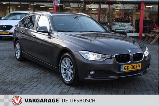 BMW 3-serie Touring - 316d Executive navi, clima, xenon , boeken, sport, trekhaak - 1