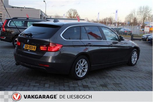 BMW 3-serie Touring - 316d Executive navi, clima, xenon , boeken, sport, trekhaak - 1