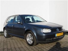 Volkswagen Golf - 2.0 Highline