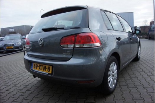 Volkswagen Golf - 1.2 TSI , Navi, Cruise , Clima Ed. BlueMotion - 1