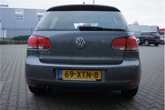 Volkswagen Golf - 1.2 TSI , Navi, Cruise , Clima Ed. BlueMotion - 1