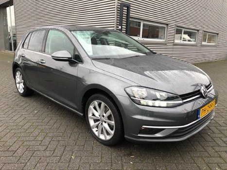 Volkswagen Golf - 1.4 TSI 125pk Comfortline Business Executive/ Navigatie / Spiegelpakket - 1