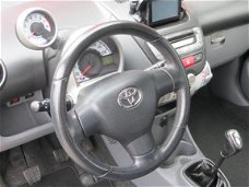 Toyota Aygo - 1.0 12v VVT-i Aspiration Black+Airco