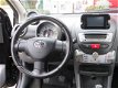 Toyota Aygo - 1.0 12v VVT-i Aspiration Black+Airco - 1 - Thumbnail
