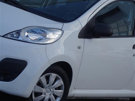 Peugeot 107 - 1.0 Urban Light Accent AIRCO 76.466 KM NAP (bj2014 - 1