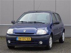Renault Clio - 1.2 MTV 4-DEURS 140.600 KM NAP (bj1999)