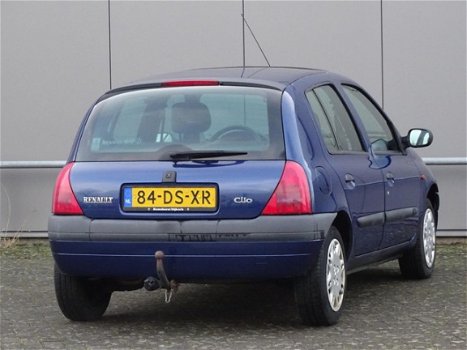 Renault Clio - 1.2 MTV 4-DEURS 140.600 KM NAP (bj1999) - 1