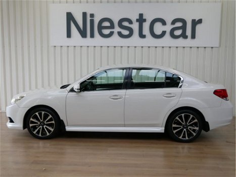 Subaru Legacy - 2.0 i Luxury AWD CVT-Automaat met 18