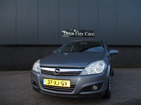 Opel Astra - 1.6 Temptation - 1