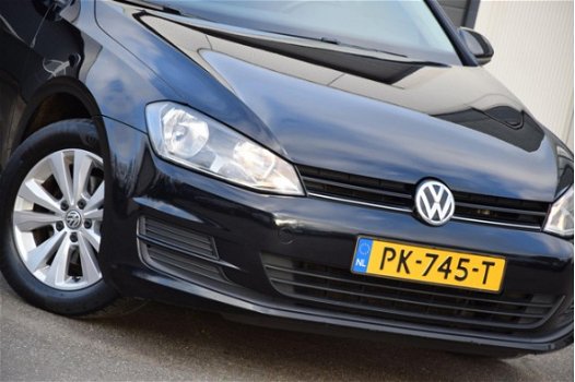 Volkswagen Golf Variant - 1.6 TDI Trendline / Navigatie / Airco / LMV / Trekhaak / Bluetooth / - 1