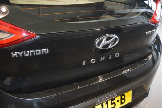 Hyundai IONIQ - Comfort EV navigatie cruise led pdc camera prijs excl btw - 1