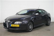 Alfa Romeo GT - 1.9 JTD Distinctive ✔ Airco ✔ Goed Onderhouden ✔ Navigatie ☎