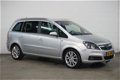 Opel Zafira - 2.2 Cosmo ✔ Airco ✔ Navigatie ✔ APK 01-2021 ☎ - 1 - Thumbnail