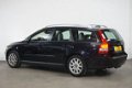 Volvo V50 - 2.5 T5 Momentum 220 pk ✔ Airco ✔ Stoelverwarming ✔ Automaat ☎ - 1 - Thumbnail