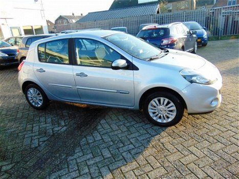 Renault Clio - 1.5 dCi Parisienne - 1