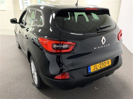 Renault Kadjar - 1.2 TCe Zen Navigatie, Airco, Cruise controle, Parkeersensoren, INCL WINTERBANDEN, - 1