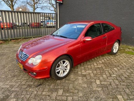 Mercedes-Benz C-klasse Sportcoupé - 160 // + WINTERBANDEN // - 1