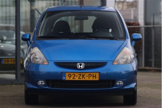 Honda Jazz - 1.2i Style Mode - All in rijklaarprijs | Trekhaak | Dealer ond. | 6 mnd Garantie - 1