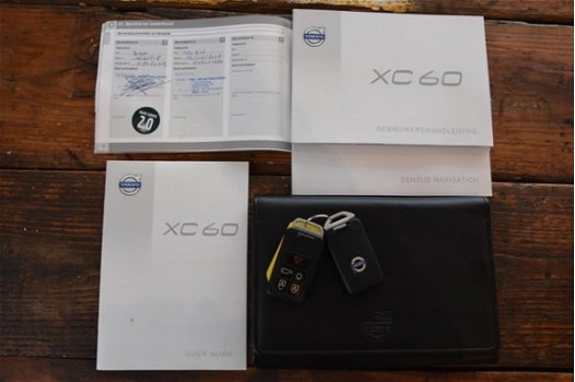 Volvo XC60 - 2.0 D4 FWD Momentum 180PK EURO 6 2015 143.230KM Leder Navi ECC Camera - 1