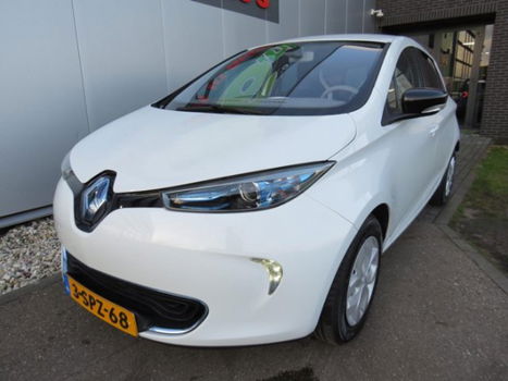 Renault Zoe - Q210 Life Quickcharge 22 kWh (ex Accu) Prijs EXCL BTW Navi Clima PDC Bluetooth Cruise - 1