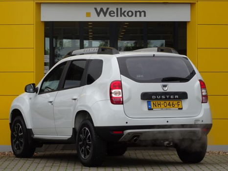 Dacia Duster - 1.2 TCe 4x2 Blackshadow | Navigatiesysteem | Cruise control | Trekhaak | Parkeercamer - 1