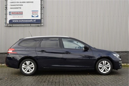 Peugeot 308 SW - 1.6 BlueHDI Executive panorama, navigatie, cruise control, PDC v+a, trekhaak - 1