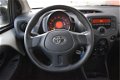 Toyota Aygo - 1.0 VVT-i x-now 5 drs cruise control, airco, - 1 - Thumbnail