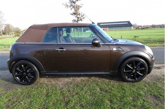 Mini Mini Cabrio - 1.6 Cooper Chili DEALER onderhouden Zeer nette wagen met veel luxe - 1