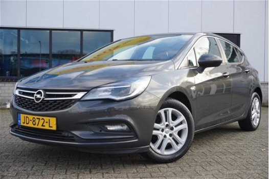 Opel Astra - 1.0 105PK BUSINESS+ CRUISE NAV DAB+ APPLE CARPLAY - 1