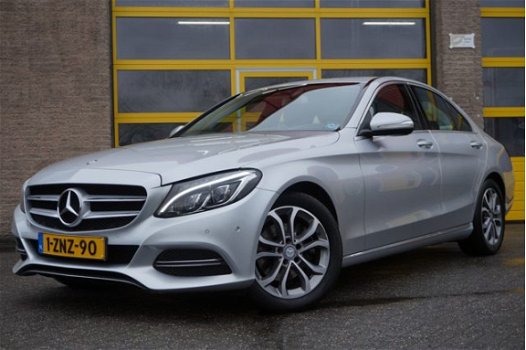 Mercedes-Benz C-klasse - 220 CDI 170PK AUTOMAAT Avantgarde BJ2015 LED V+A | LMV17