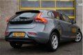 Volvo V40 - 2.0 T2 Business BJ2015 LED | LMV16