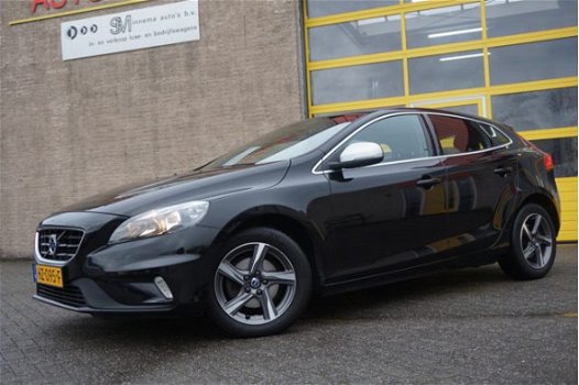 Volvo V40 - 2.0 D2 R-Design Business BJ2015 LED V+A | LMV16